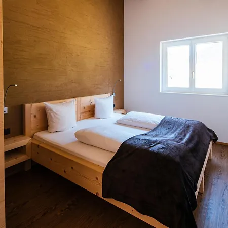 Alpenpanorama Konzett Appartement